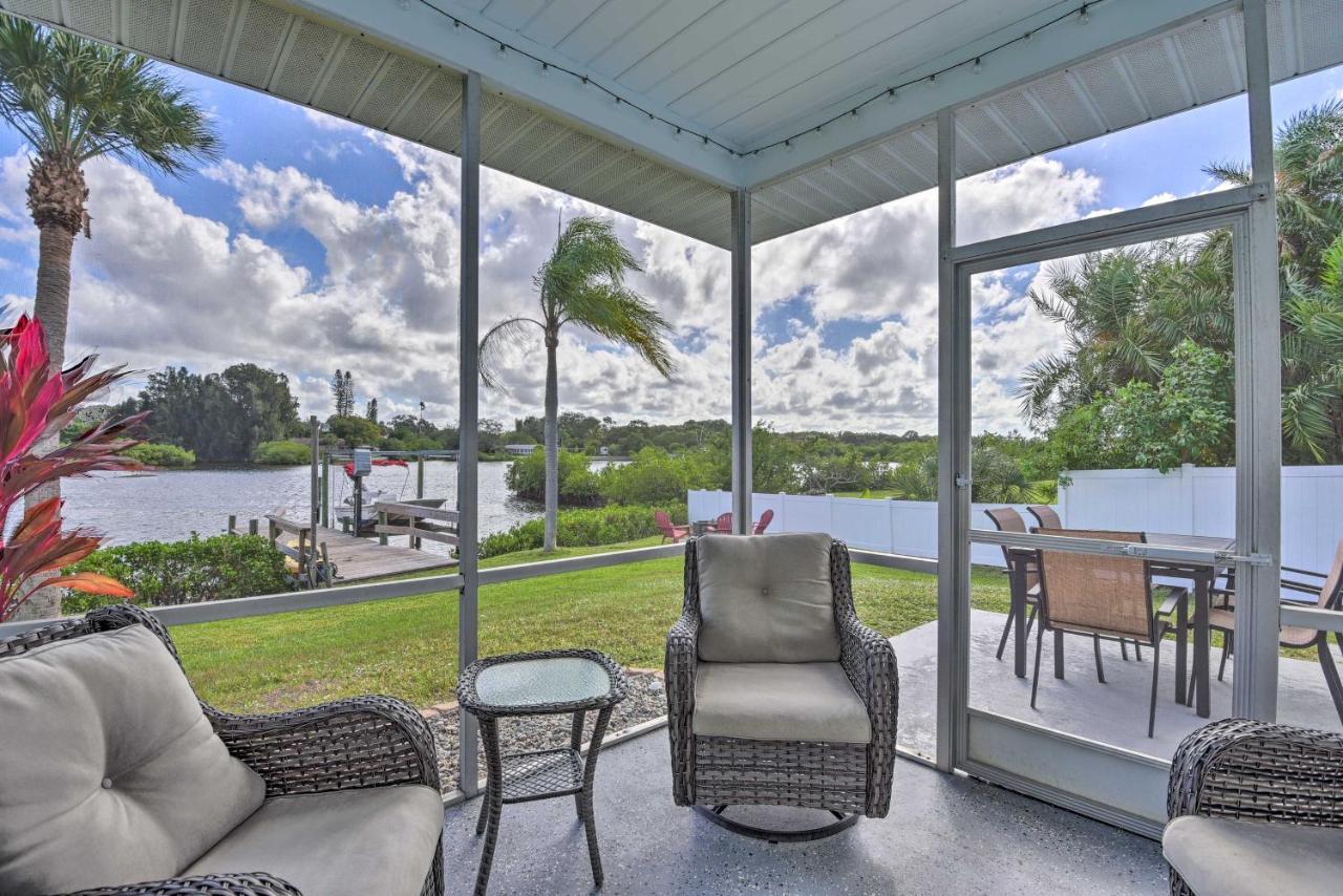 Waterfront Nokomis Escape With Dock, Kayaks And Bikes! Exterior photo